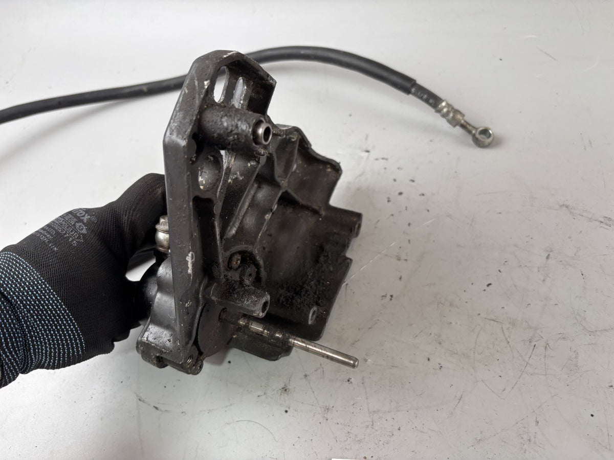 Suzuki GSX-R 1100 W GU75C Ritzelabdeckung Motordeckel Cover Chain Antrieb