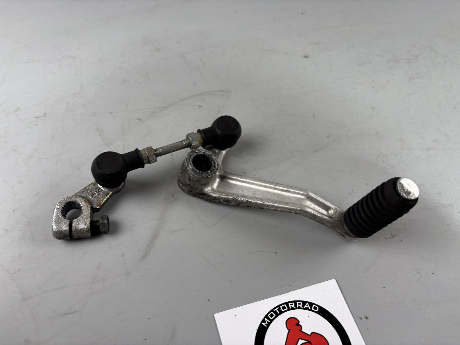 Suzuki GSX 750 F AK11 Schaltgestänge Schaltpedal Switch Motor Engine