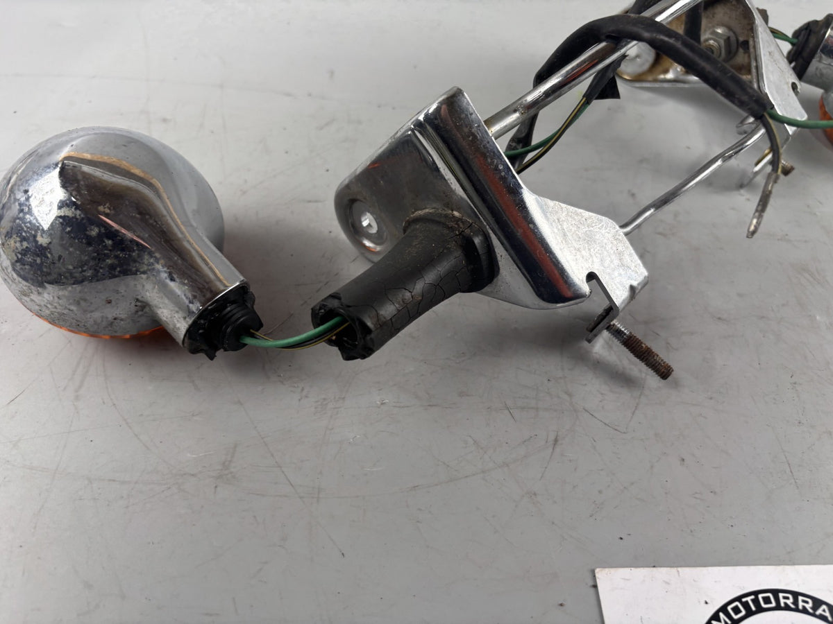 Kawasaki EL250 252 Eliminator Blinker Blinkerhalter Lighters Holder