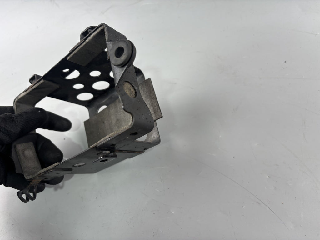 Suzuki GSX 1200 A3 Inazuma Batteriekasten Batteriefach Holder Halterung