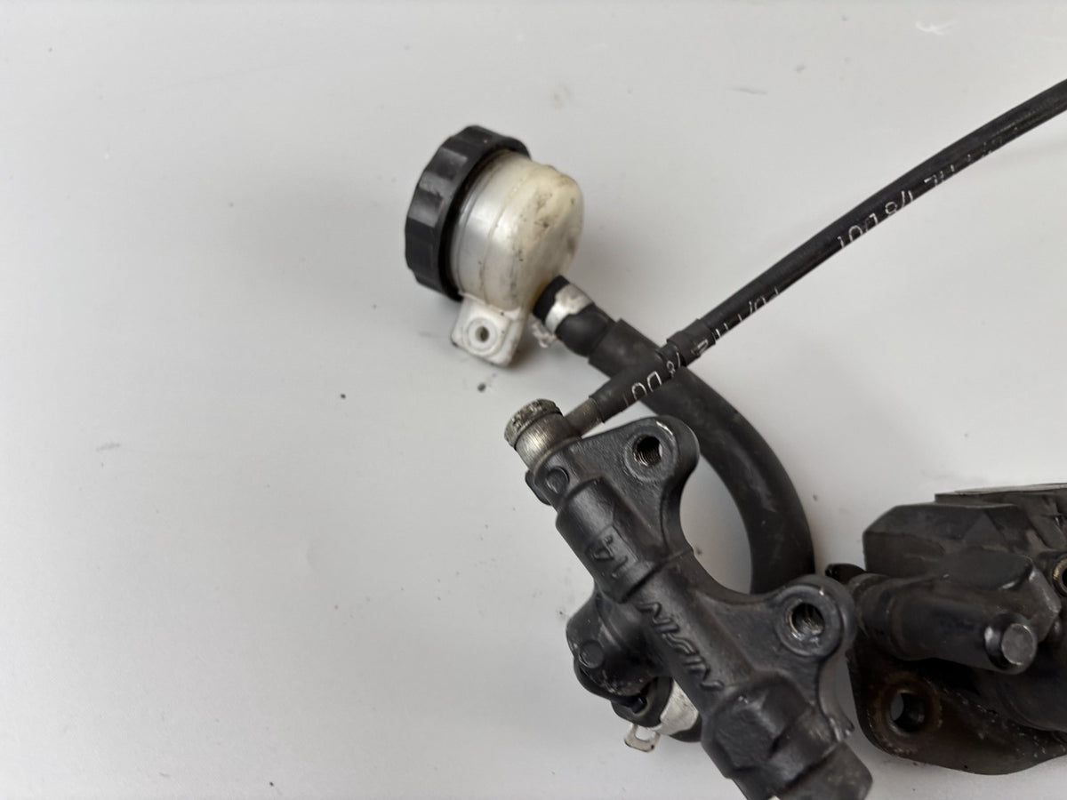 Triumph Daytona 955 T 595 Bremsanlage Bremse Brake Sattel Pumpe hinten back