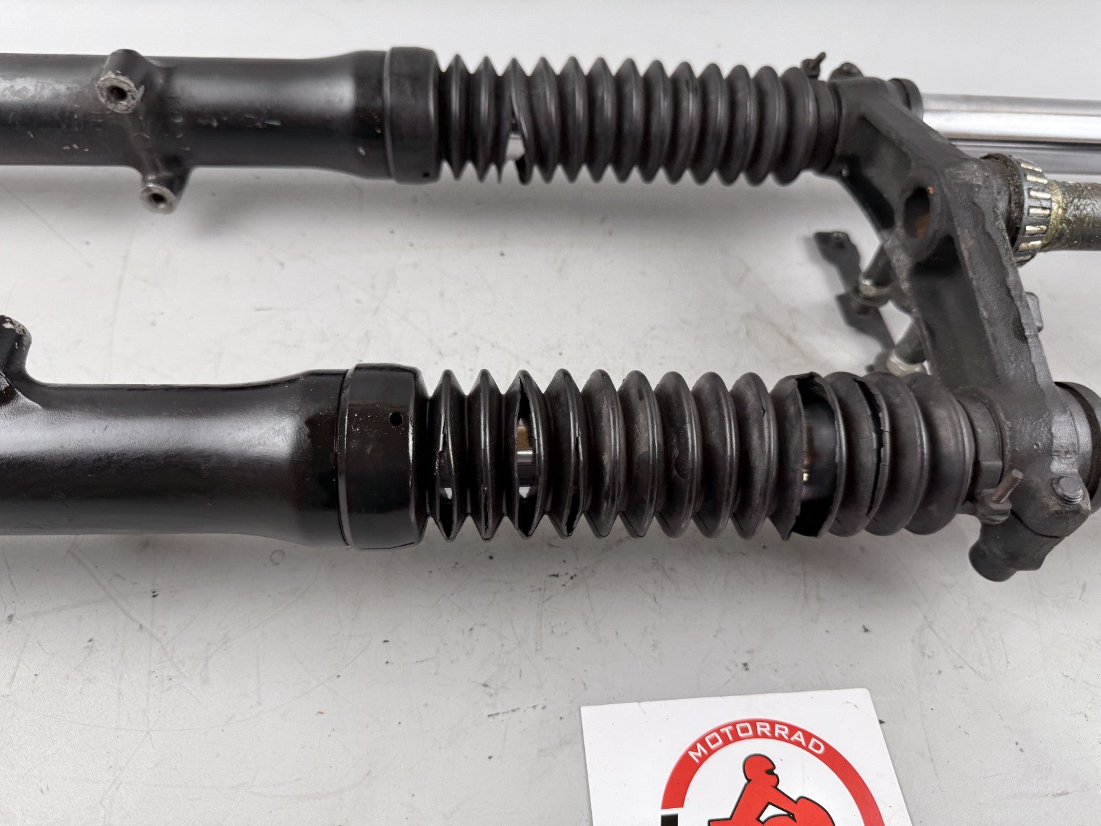 Kawasaki Z 750 GT KZ750P Gabel Standrohr Tauchrohr Fork Absorber Federung