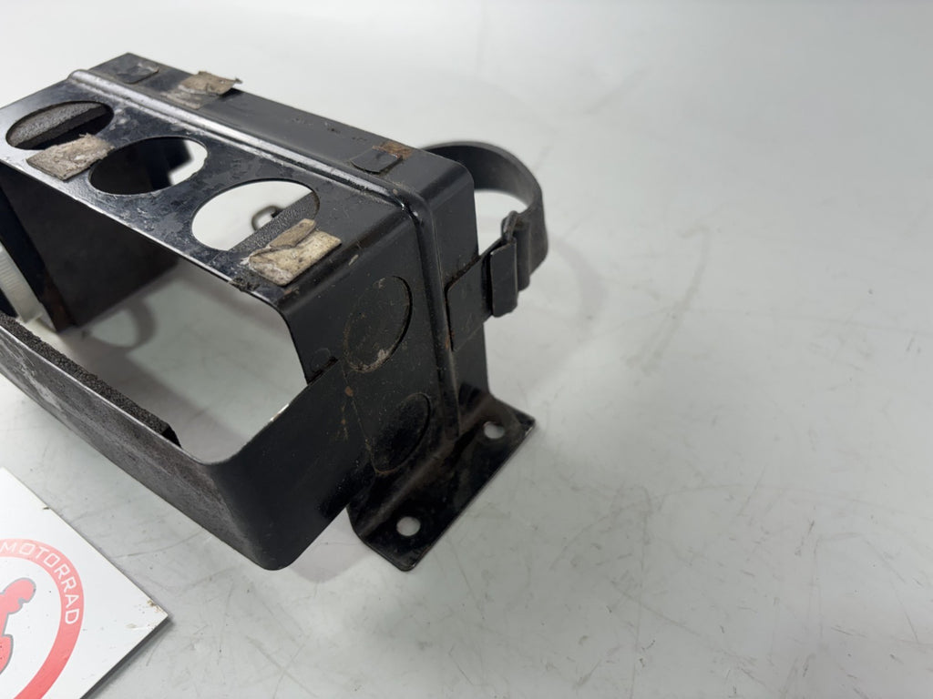 Suzuki GSX-R 750 W GR7BB Batteriekasten Holder Halterung