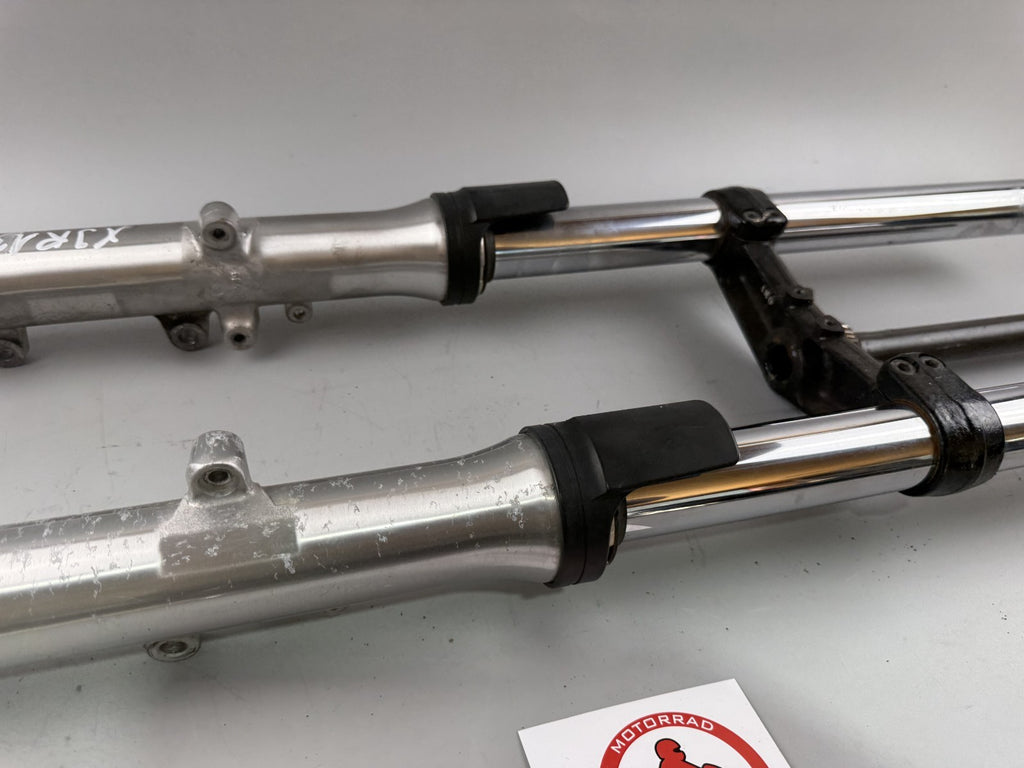 Yamaha XJR1300 RP02 Gabel Fork Federung Standrohr Tauchrohr Absorber Fahrwerk