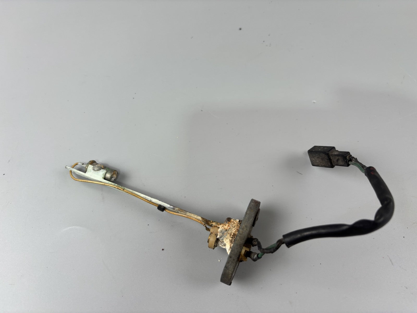 Kawasaki ZX6R ZX636 A 2002 Tankgeber Füllstandsgeber Tank Fuel Gas Gasoline