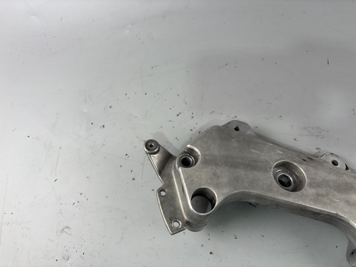 Honda CB 600 F Hornet PC34 Schwinge Drehzapfen Halterung links Holder Swing