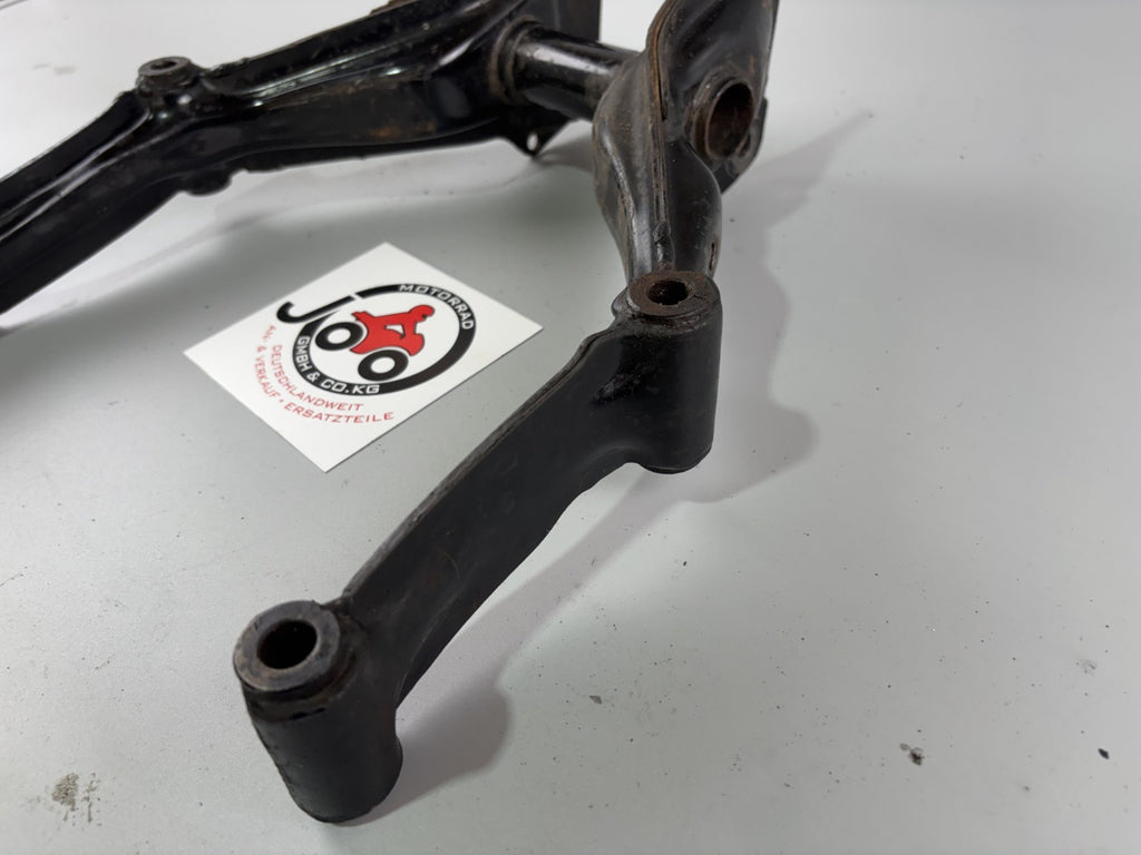 Honda CX500 C PC01 Güllepumpe Motorhalterung Haltebügel Holder Engine
