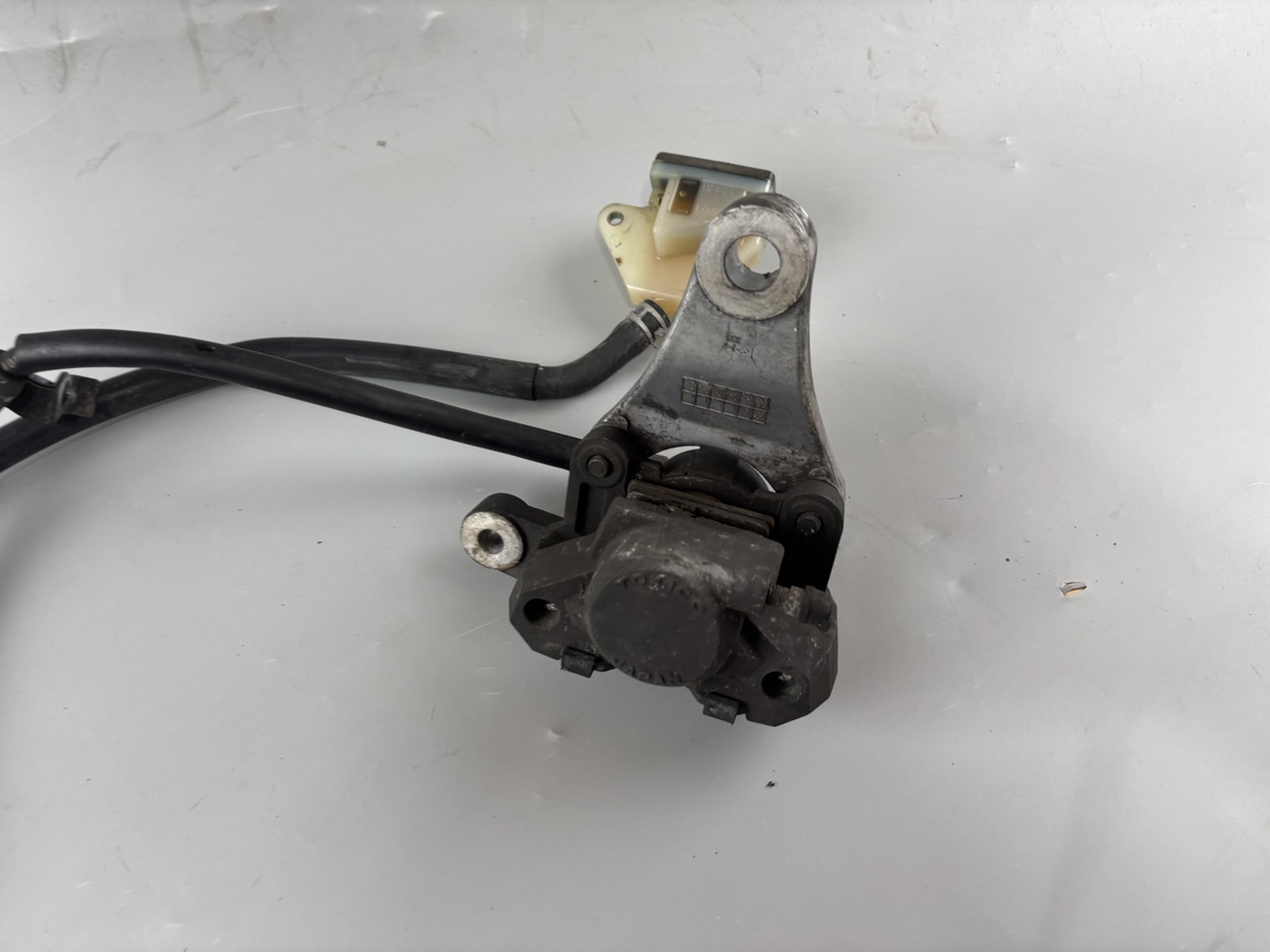 Suzuki SV650 N AV Bremse Brake Bremsanlage Bremssattel Zange hinten back