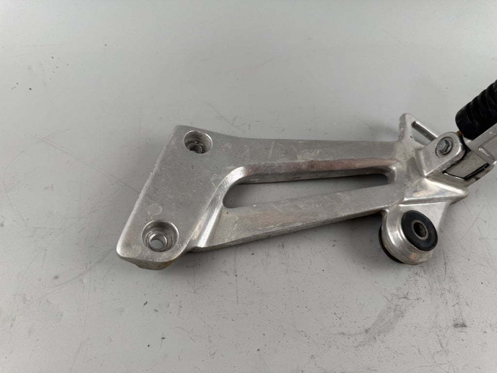 Yamaha XJR1200 4PU Fußraste soziusfußraste hinten back Beifahrer rechts right