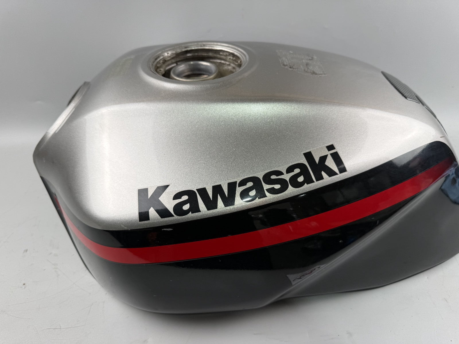 Kawasaki ZRX 1200 S Tank Treibstoff Kraftstoff Fuel Gas Gasoline