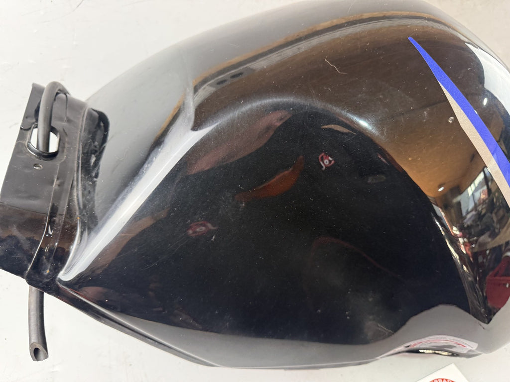Yamaha XJ 900 Diversion 4KM Tank Benzintank Kraftstofftank Fuel Gas Gasoline