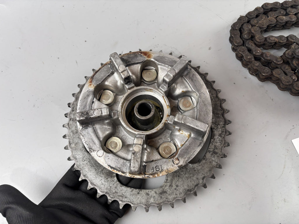 Suzuki SV650 N AV Kettenkit Kettensatz Chain Kettenradträger