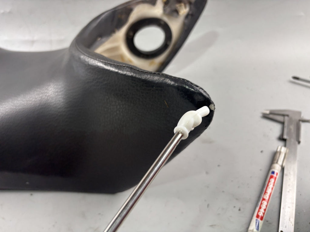 Honda CBR 1000F SC24 Sitzbank Sitz Seat Bezug Kissen