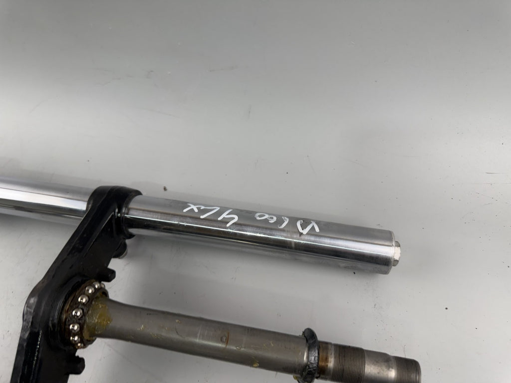 Yamaha XJ600 Diversion 4BR 4LX Gabel Standrohr Tauchrohr Fork Absorber vorn
