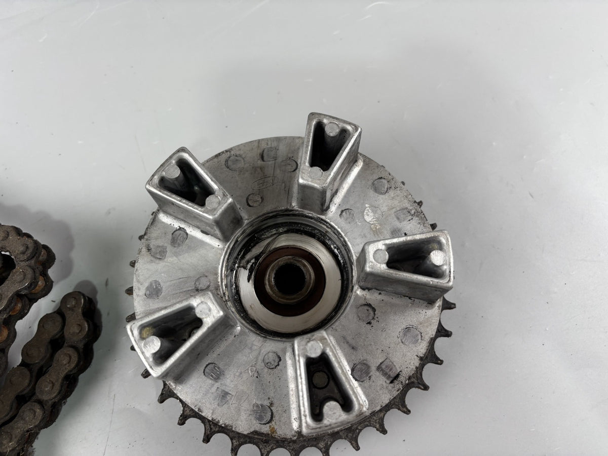 Honda CB450S PC17 Kettenkit Kettensatz Chain Antrieb Kettenradträger