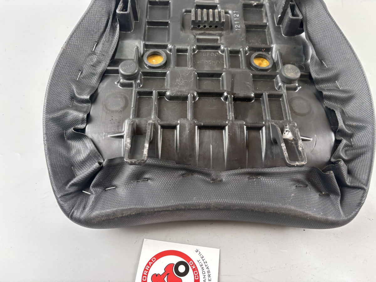 Suzuki SV650 N AV Sitzbank Seat Sitz Fahrer front Kissen bezug