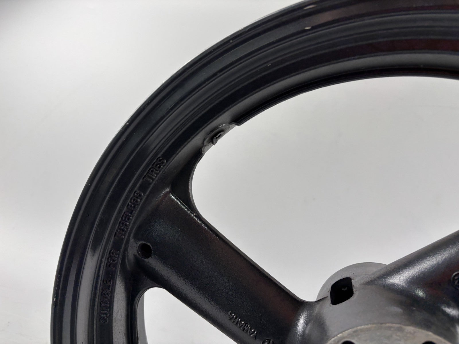 Yamaha XJR1200 4PU Vorderradfelge Felge Rim Rad vorne front Reifen Rad