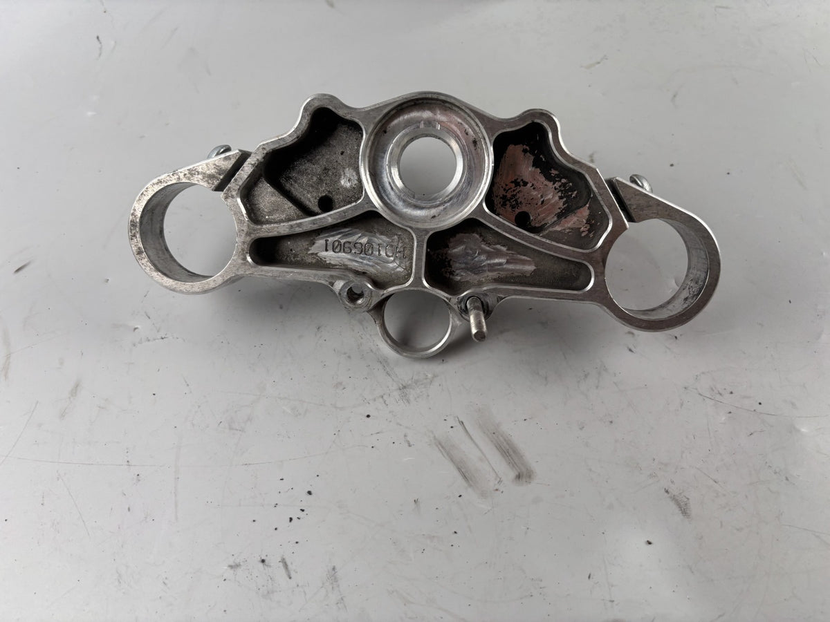 Honda CBR 1000F SC24 Gabelbrücke Bridge Verbindung oben Obere