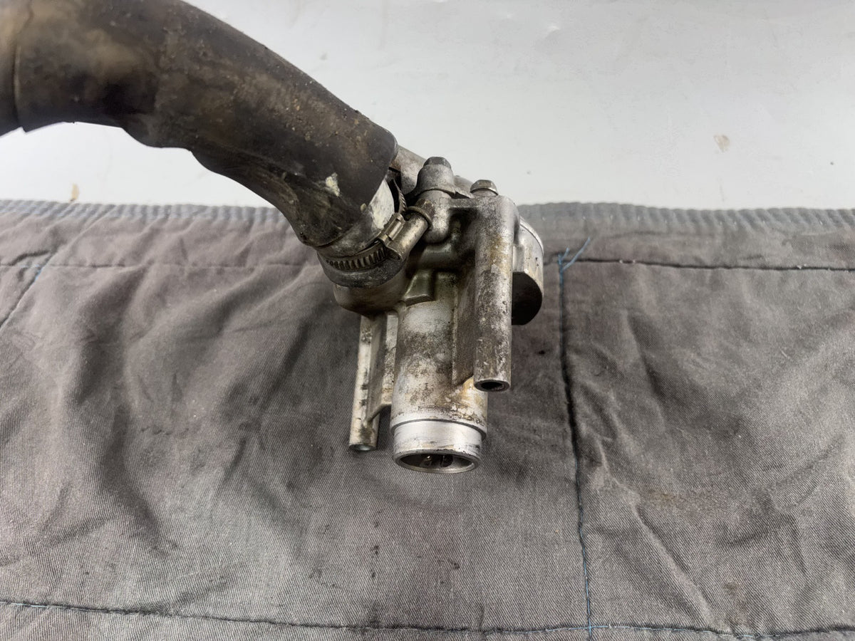 Honda CBR 1000F SC24 Wasserpumpe Waterpump Leitung Pipeline Motor Engine