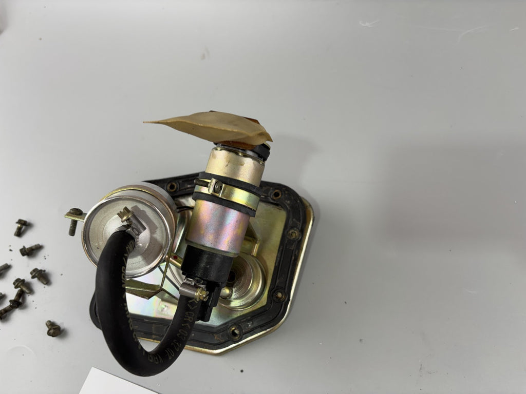 Triumph Daytona 955 T 595 Benzinpumpe Fuelpump Fuel Gas Gasoline