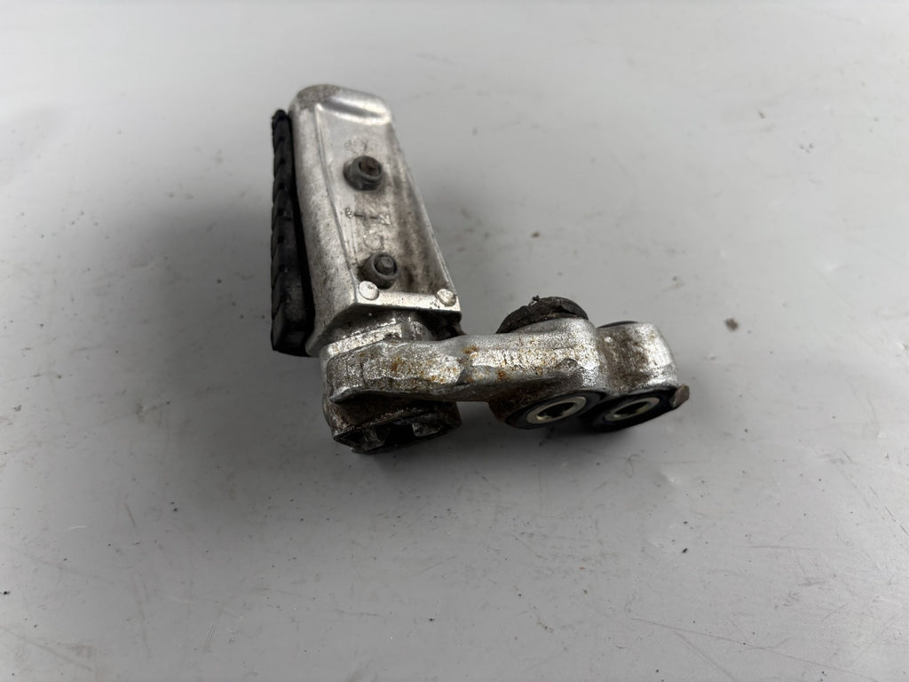 Yamaha XV535 3BR 2YL Virago Fußraste Foot Step Hangers links left vorne Fahrer