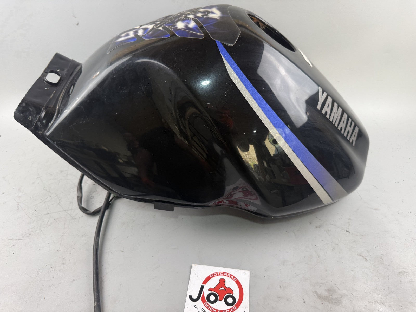Yamaha XJ900 Diversion 4KM Benzintank Tank Kraftstoff Fuel Gas Gasoline Treibsto