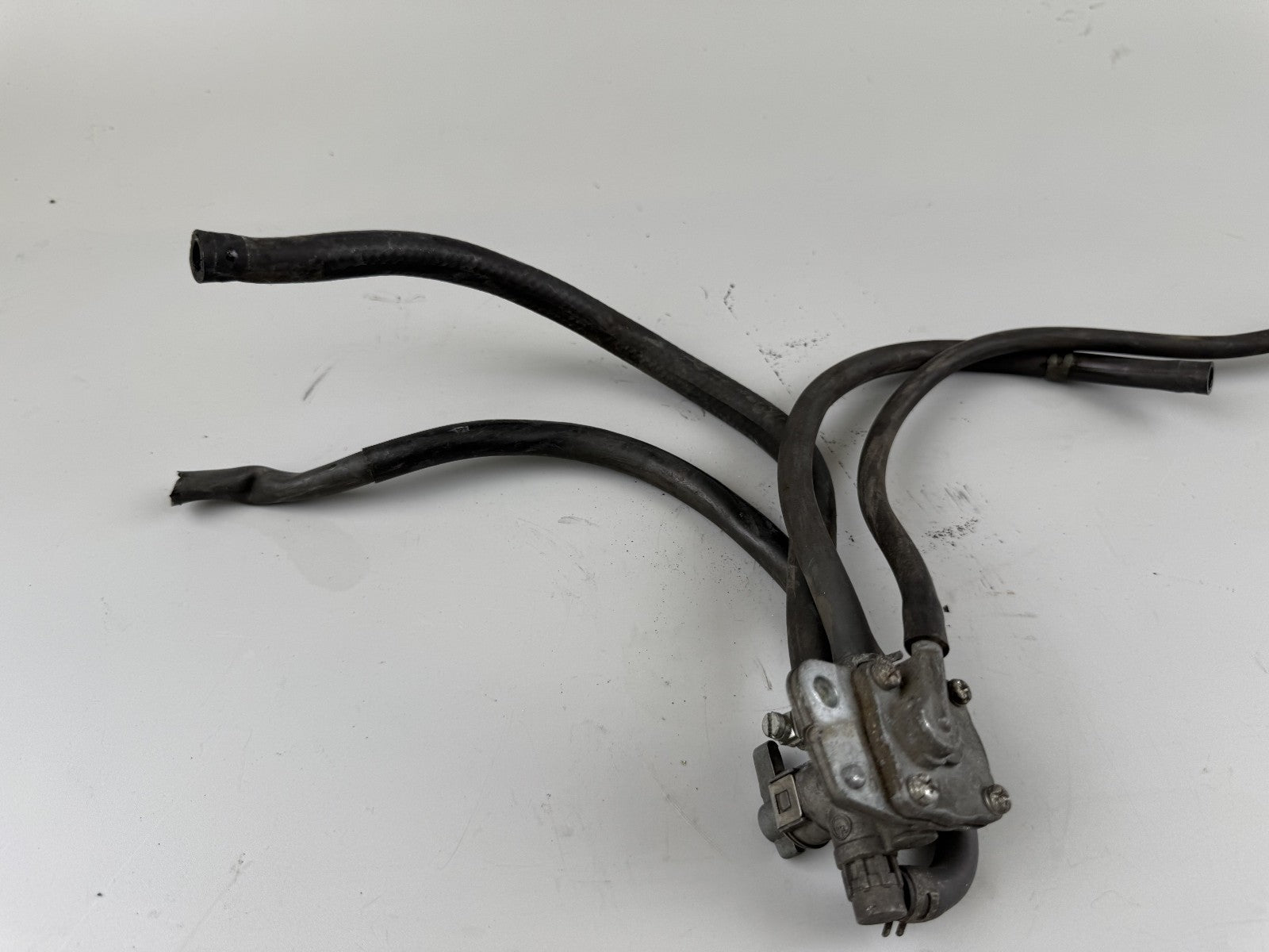 Suzuki GS500E GM51B Benzinhahn Fuel Gas Gasoline Ventil