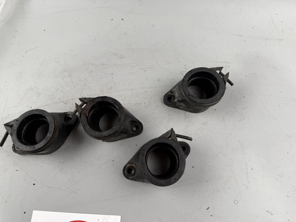 Suzuki GSX 750 AE Inazuma Ansaugstutzen Gummi Rubber