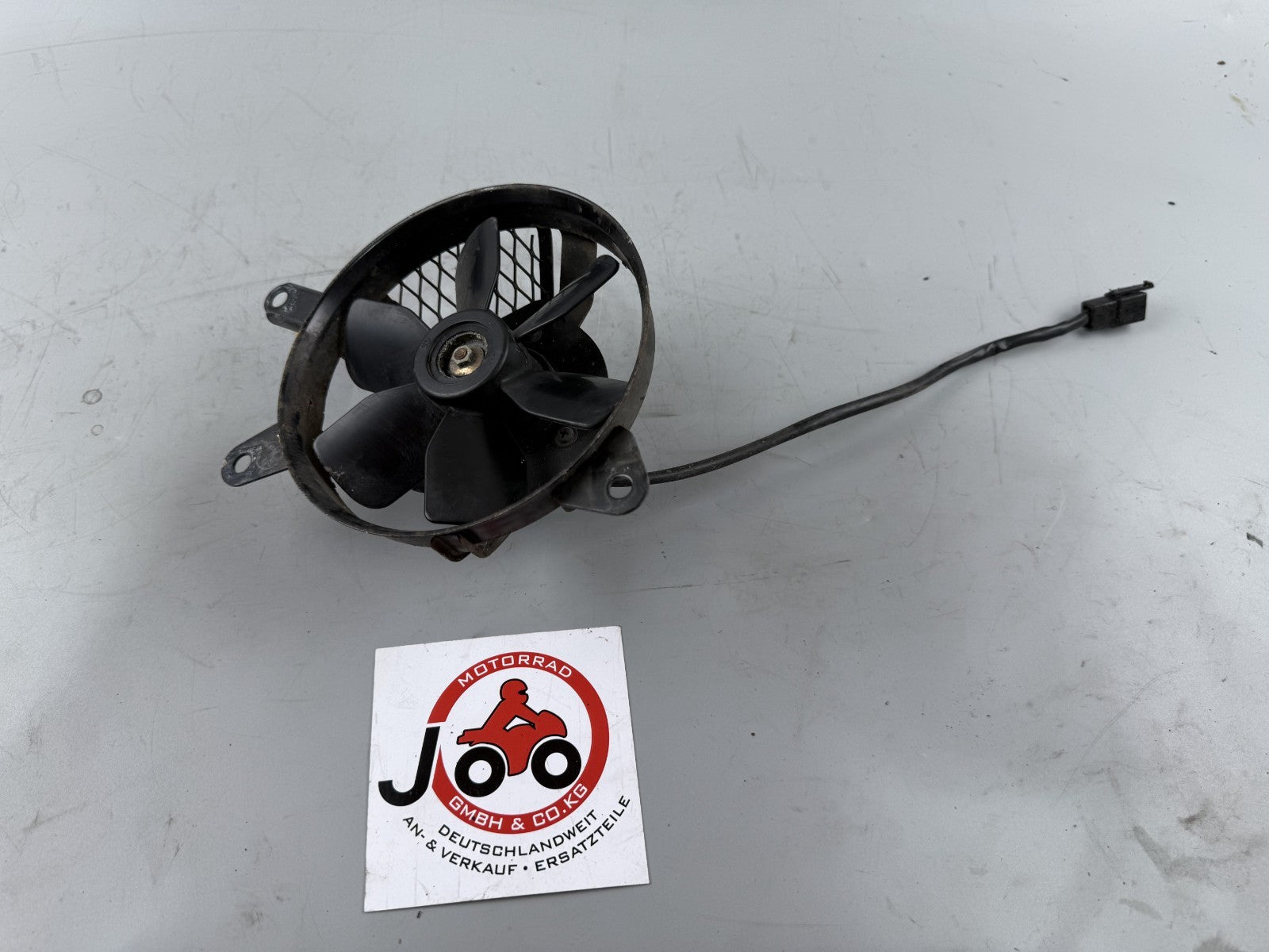 Suzuki SV650 S AV Ventilator Lüfter Kühler Cooler