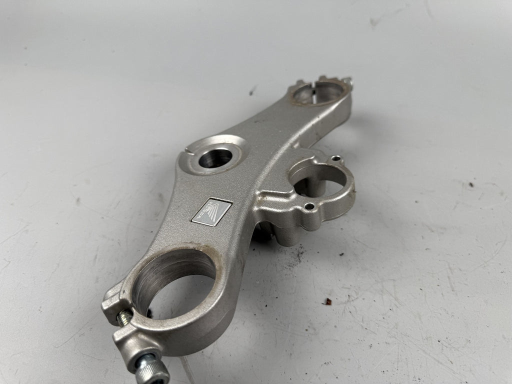 Honda VFR800 RC46 FI obere Gabelbrücke Birdge Gabel Front Halterung