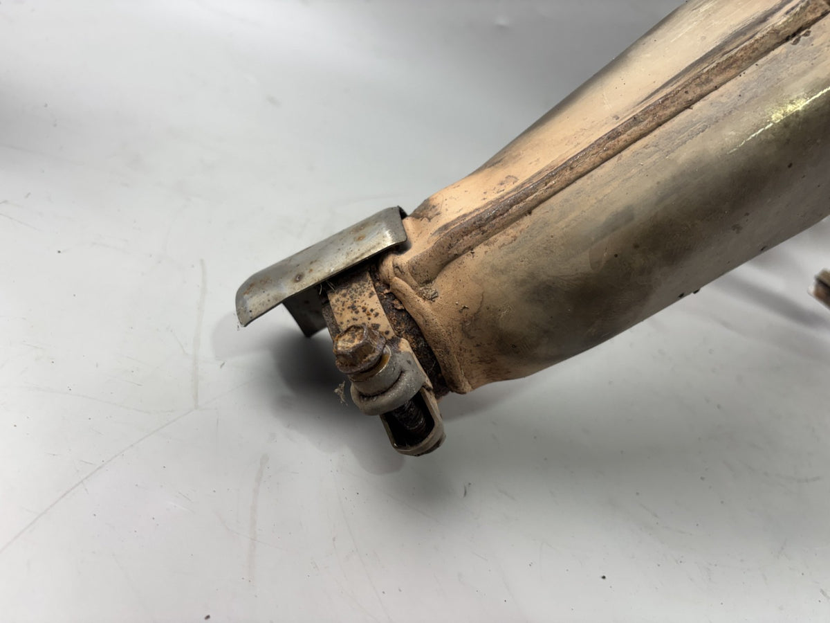 Suzuki GSX750 AE Inazuma Krümmer Downpipe Exhaust Auspuff Motor Engine