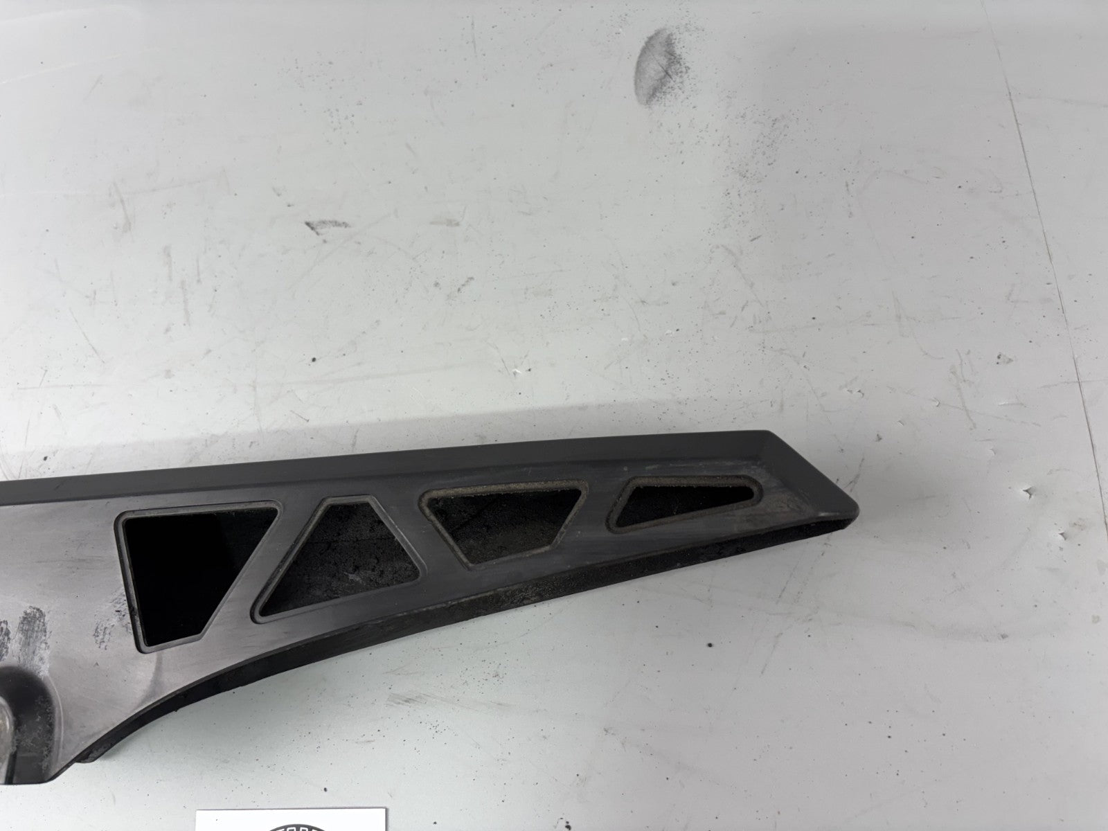 Suzuki GSX 750 F AK11 Kettenschutz Chain Cover Abdeckung