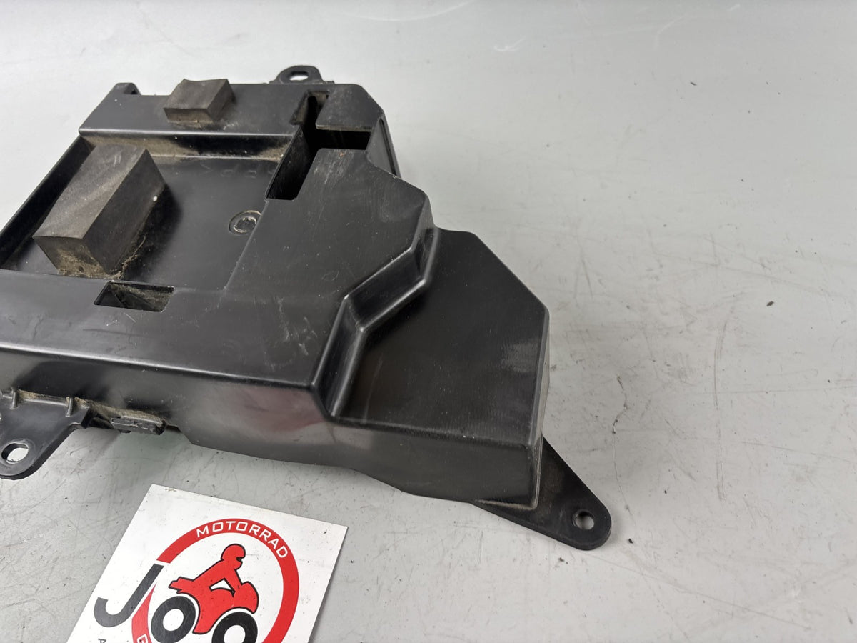Yamaha YBR 125 RE05 Fach Holder Abdeckung Deckel Verkleidung Plastik