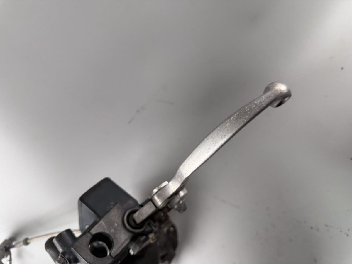 Suzuki GSF600 GN77B Bandit Bremsanlage Brake Bremse front vorne Sattel Pumpe