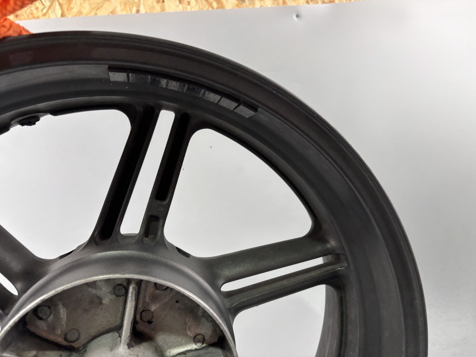 Honda CBF 600 S PC38 Hinterradfelge Felge Rim Rad hinten back Reifen