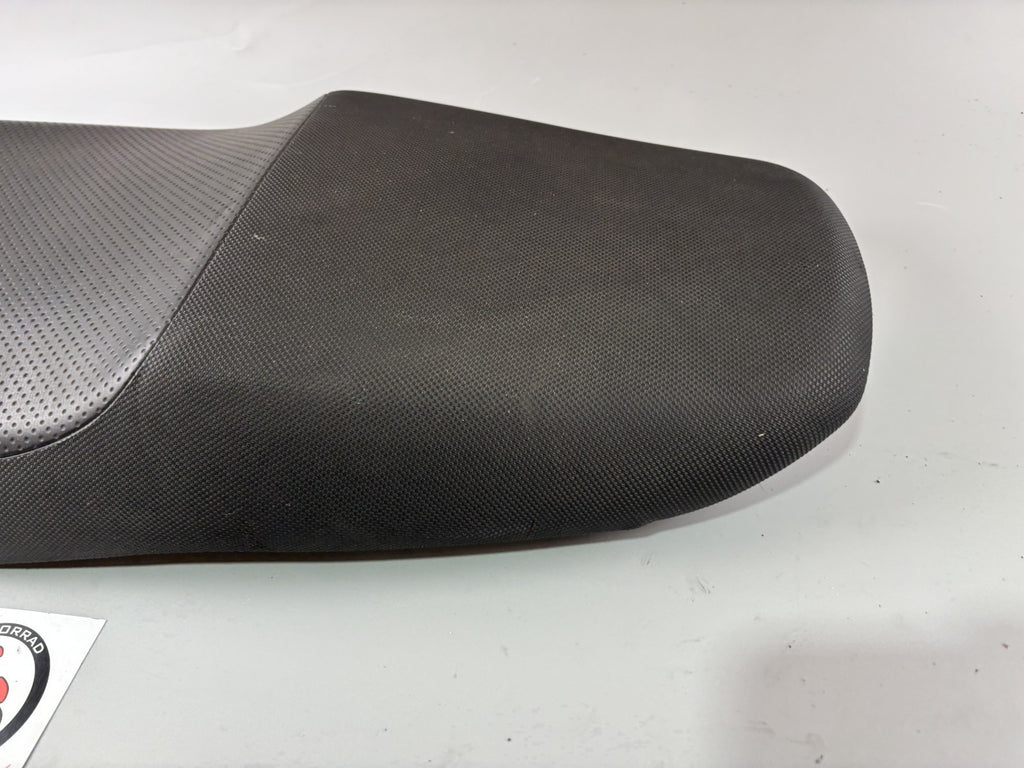 Suzuki GS 500 EU GM51B Sitzbank Seat Sitz Kissen Bezug