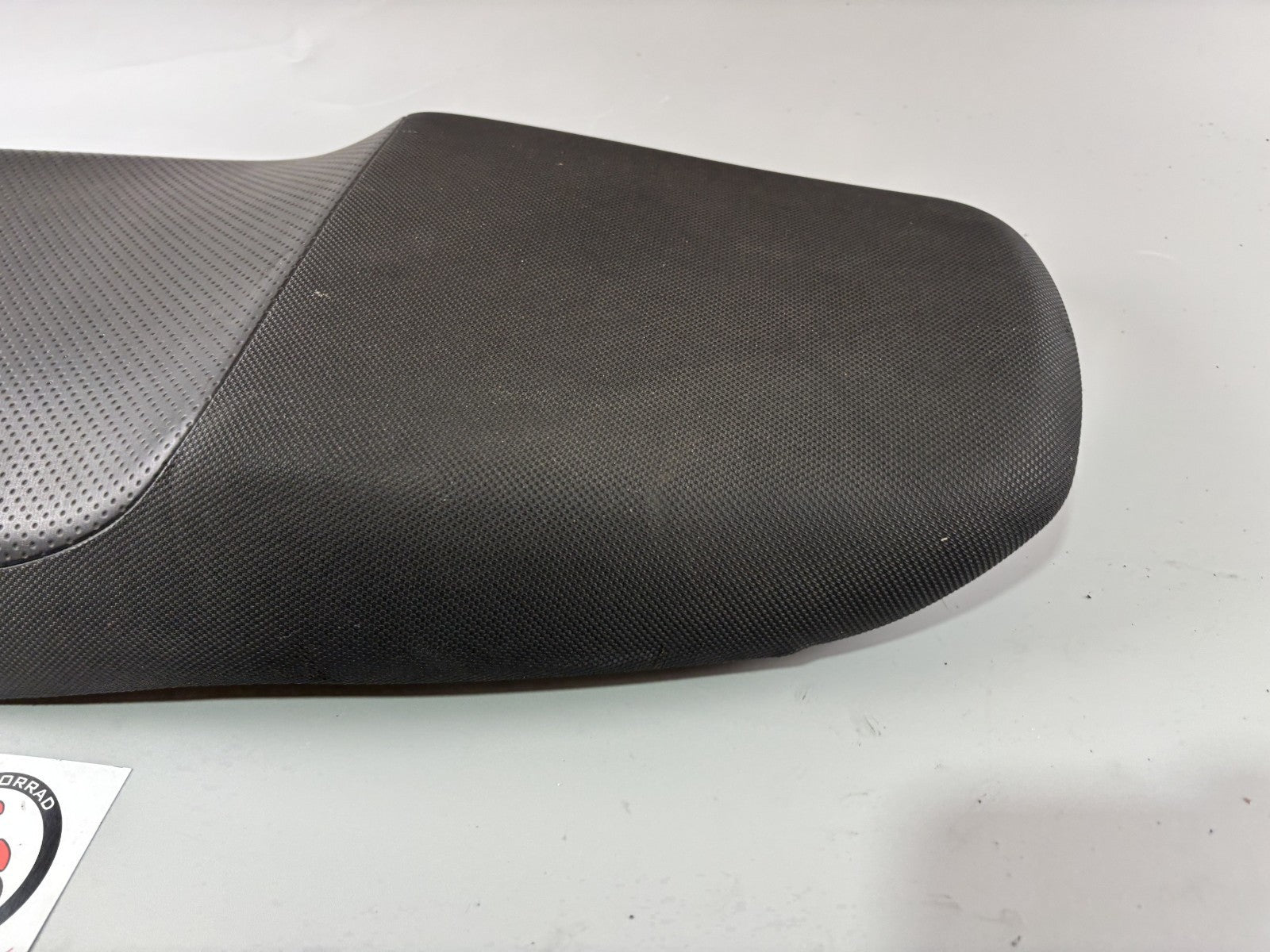Suzuki GS 500 EU GM51B Sitzbank Seat Sitz Kissen Bezug