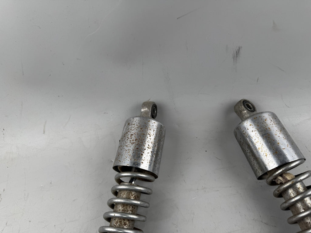 Suzuki GN250 NJ42A Federung Federbein Stoßdämpfer Fork Absorber