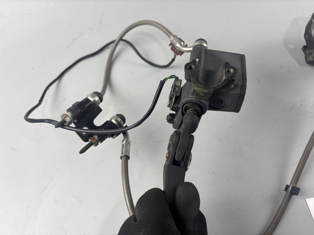 BMW F 650 CS Scarver Bremsanlage Bremse Brake Sattel Pumpe vorne front