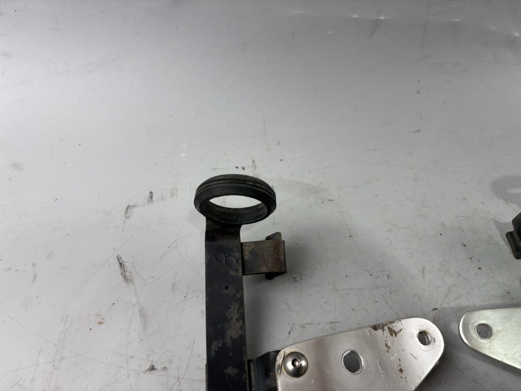 Suzuki GSX 750 AE Inazuma Blinkerhalter Scheinwerferhalter Holder Gabel