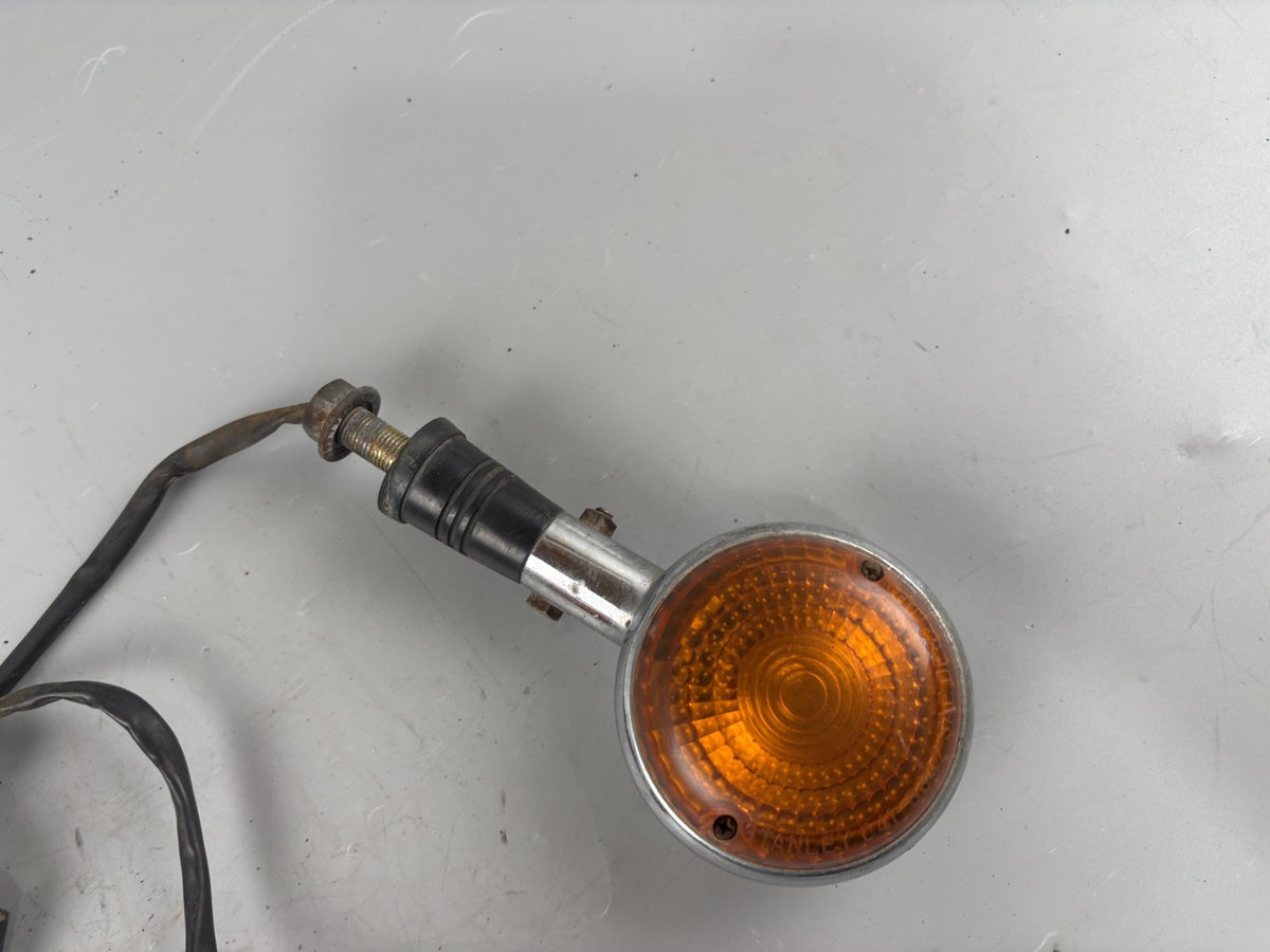 Yamaha XV700 Virago 56E Blinker Blinkerpaar Turn Signal Lighters