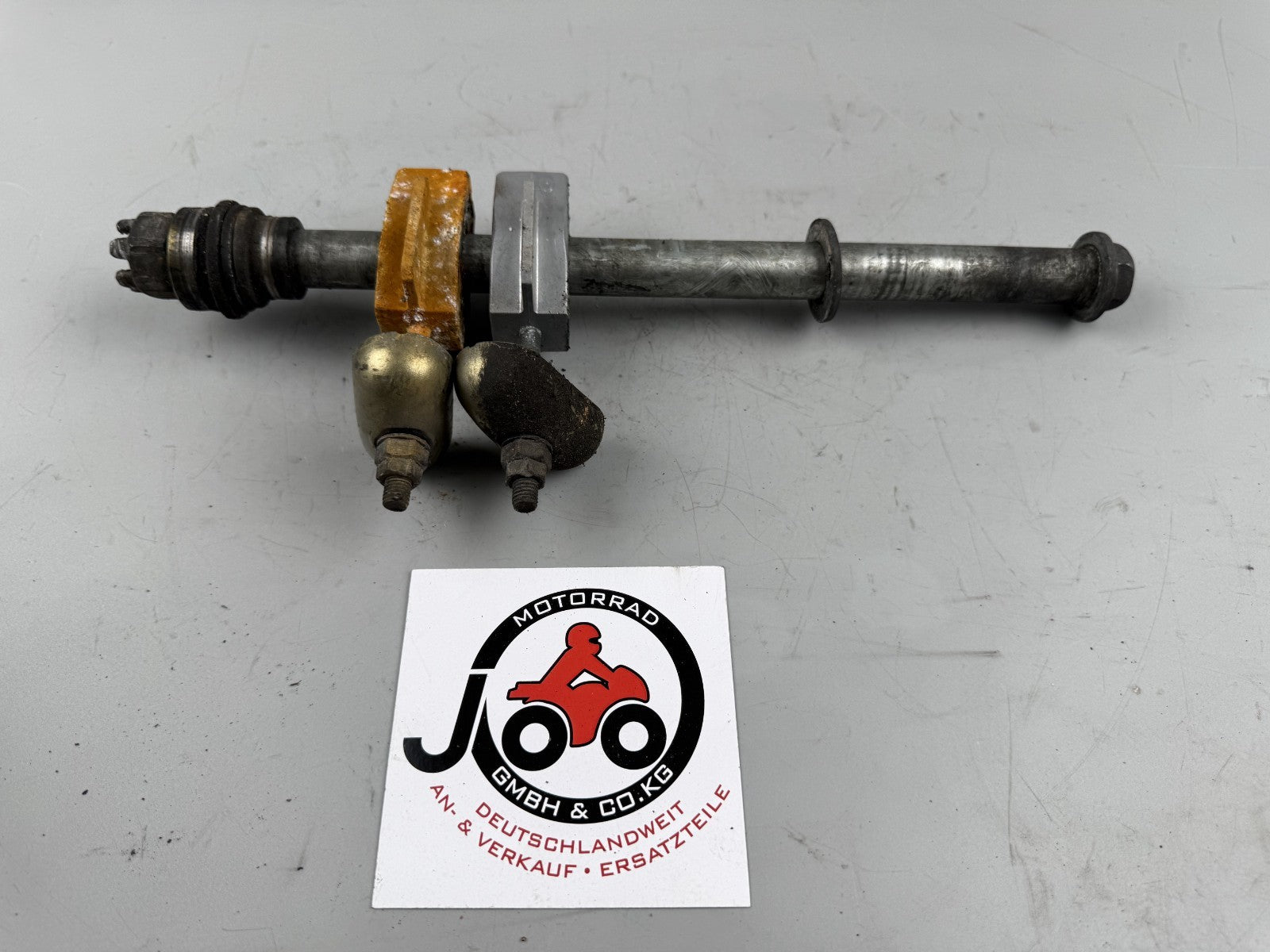 Kawasaki ER6F EX650A Hinterradachse Achse Kettenspanner Aufhängung