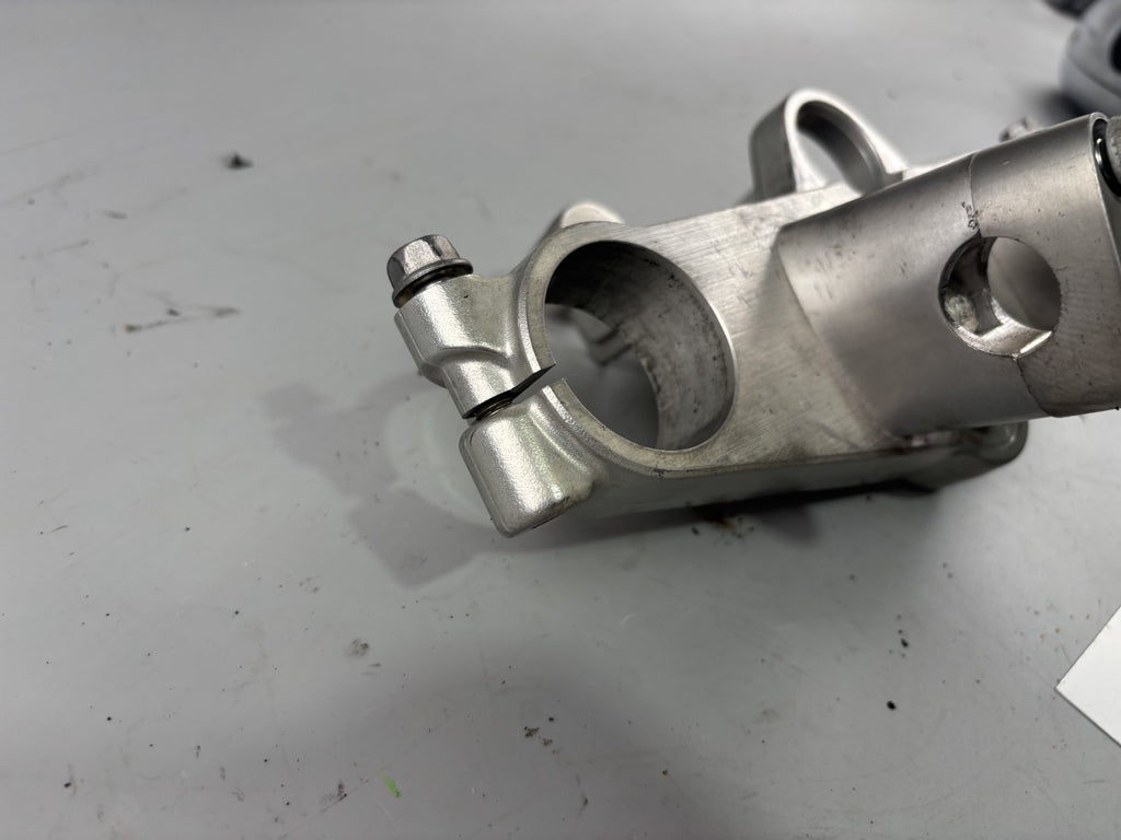 Suzuki GSX 1200 A3 Inazuma Gabelbrücke Bridge obere oben Halterung Lenker