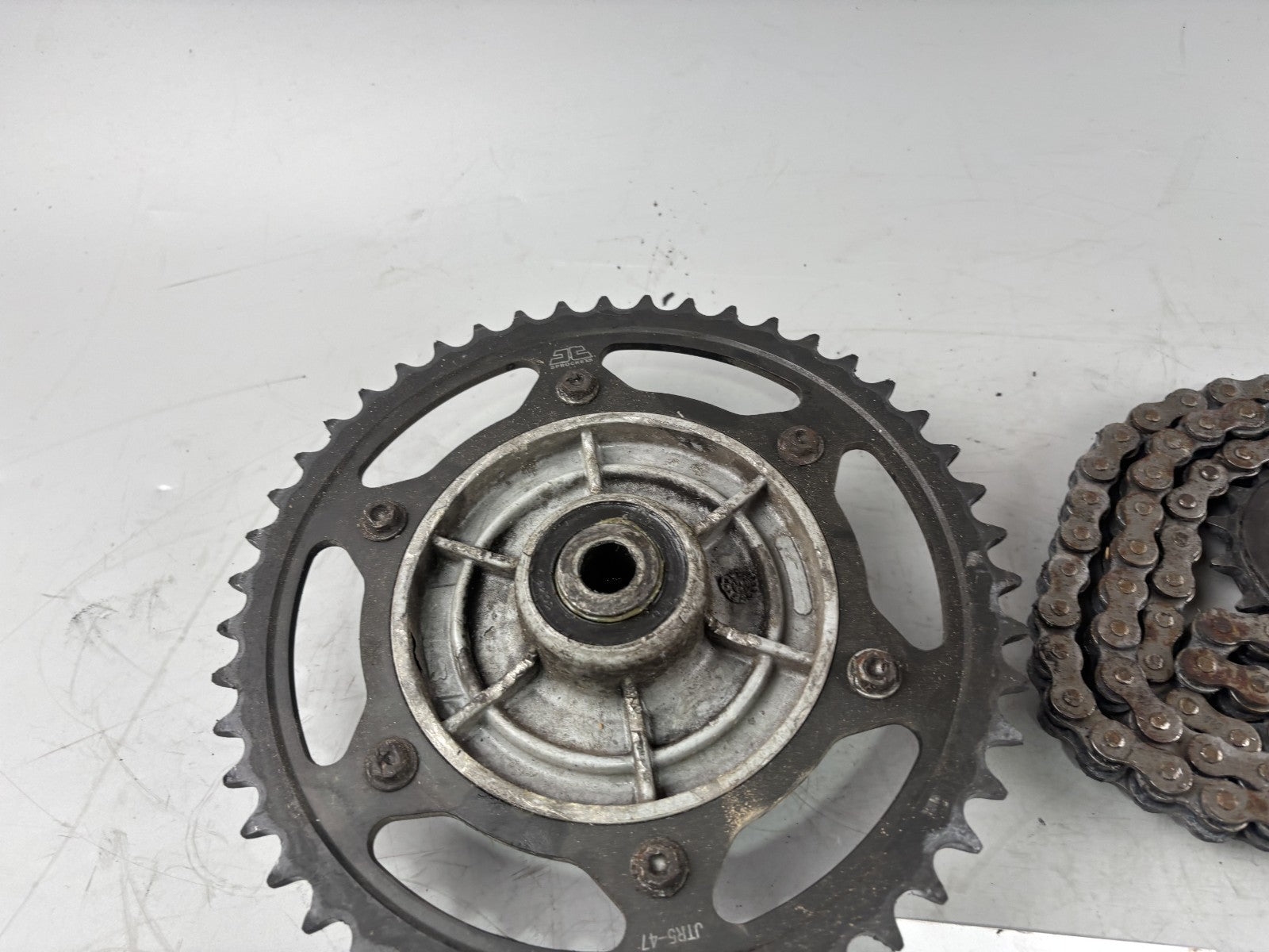BMW F650 169 Kettensatz Kettenkit Chain Ritzel Kettenrad kettenradträger