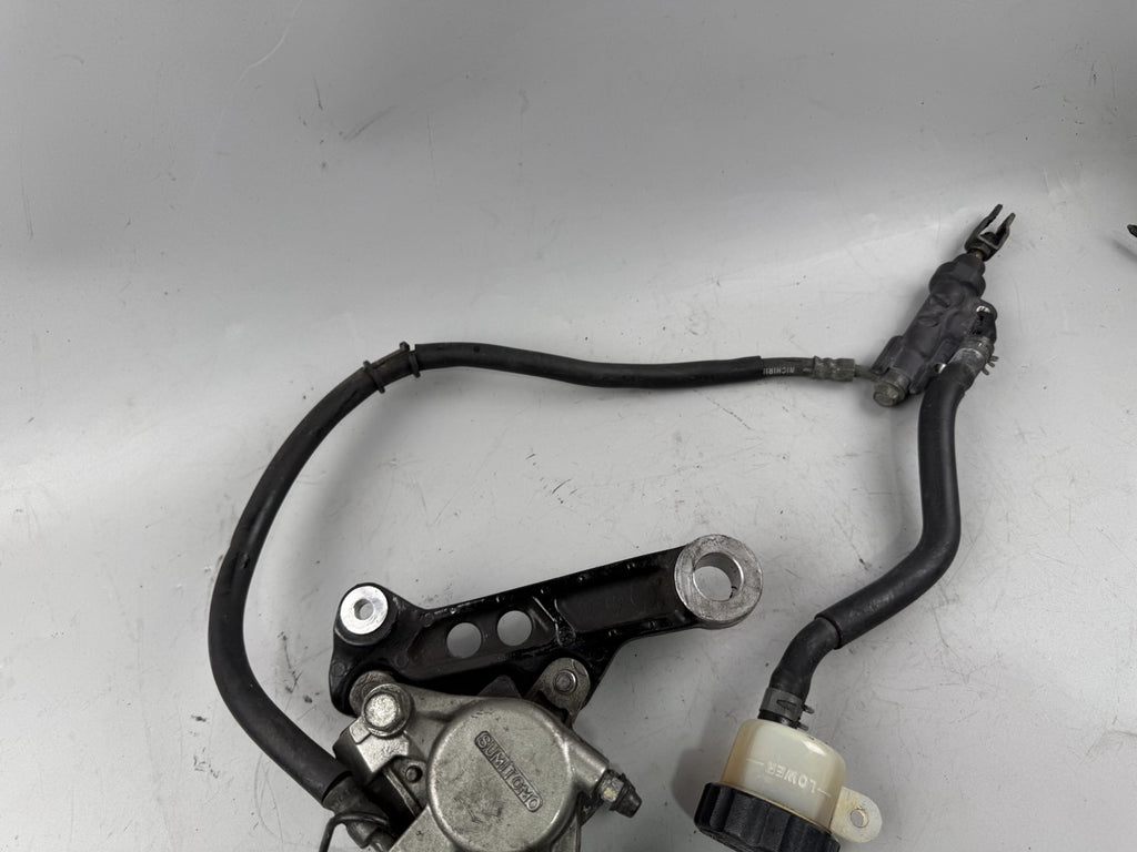 Yamaha XJR 1200 4PU Bremsanlage Bremse hinten back Brake Sattel Pumpe