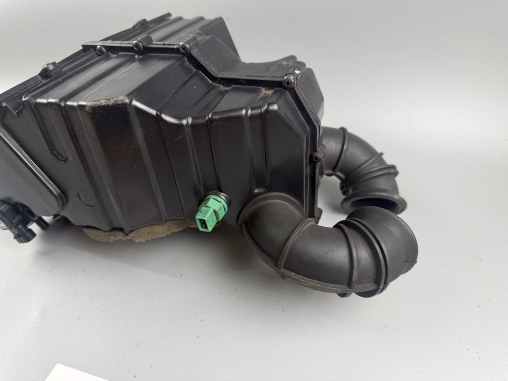 Triumph Sprint 955i ST T695 Luftfilterkasten Airbox Ansaugung Motor Engine