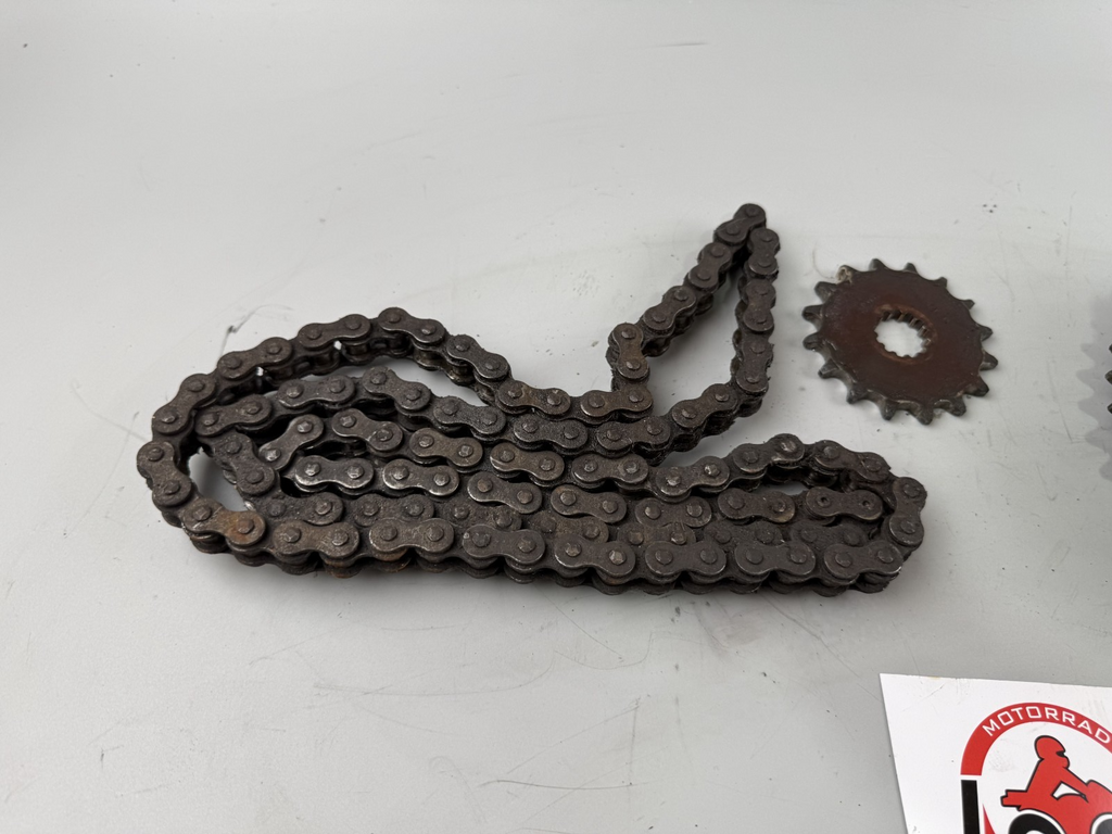 Kawasaki ZR-7 ZR750F Kettenradträger Kettensatz Chain Antrieb