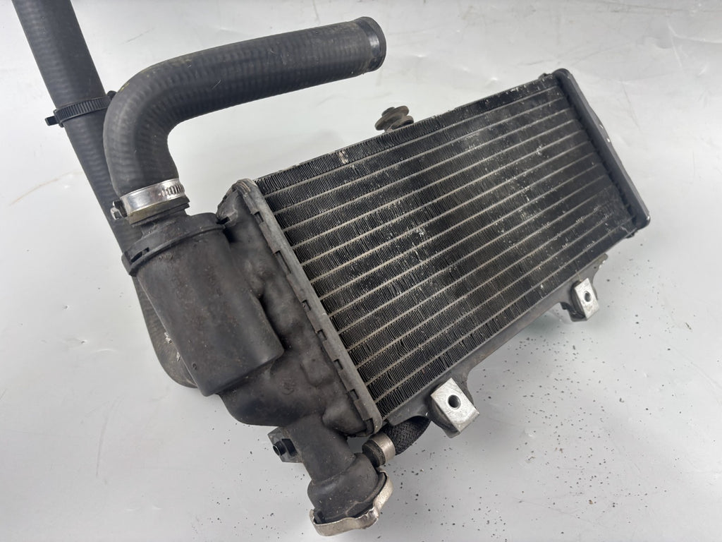 BMW F 650 CS Scarver Wasserkühler Watercooler liquid Motor Engine