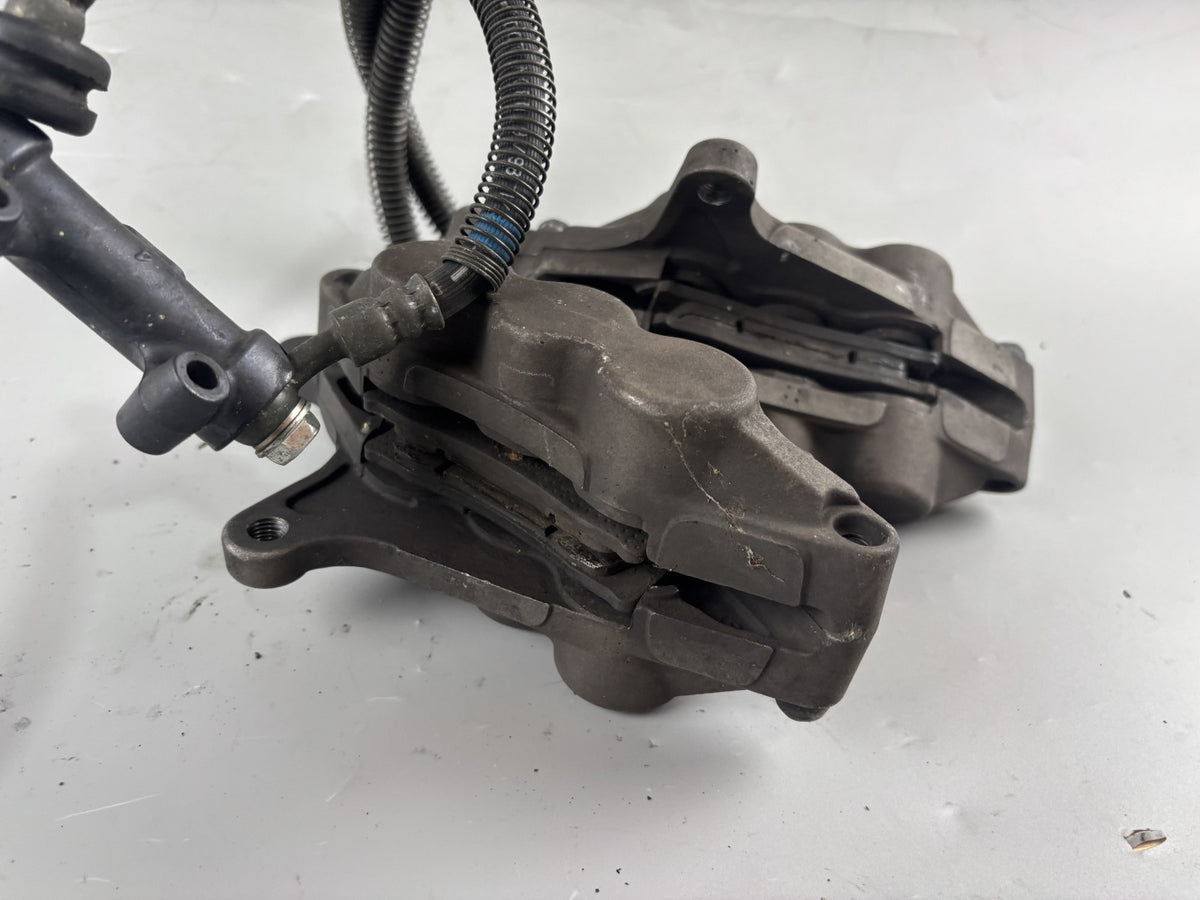 Kawasaki ZRX1100 ZRT10C Bremsanlage Bremse Brake Sattel Pumpe vorne front