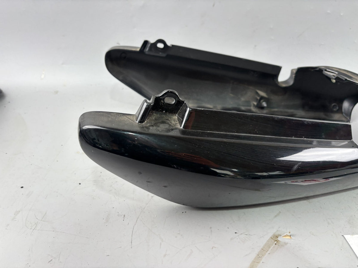 Yamaha YBR 125 RE05 Heckverkleidung Bürzel rechts links Cover Abdeckung Cover